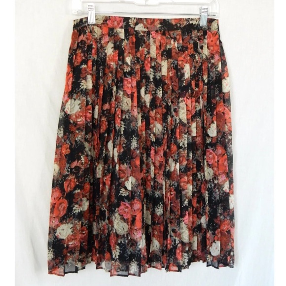 Forever 21 Contemporary Floral Pleated Skirt S M - Picture 1 of 6